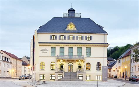 Deutsches Uhrenmuseum Glashütte .